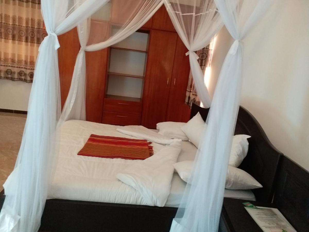 קמפאלה Acactus Hotel מראה חיצוני תמונה